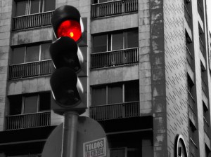 Quem está acima dos homens que estão acima da lei?